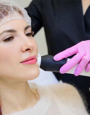 Top Non-Surgical Facial Procedures for Aesthetic Enhancement